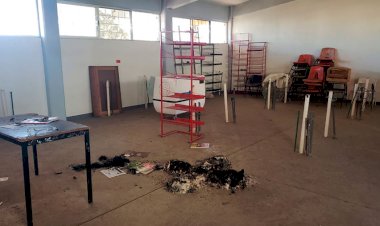 Bachillerato Lázaro Cárdenas 8652 sufre vandalización tras el cierre de las aulas durante la pandemia