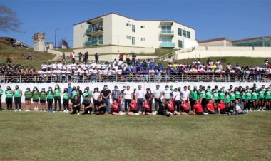 Inaugura Antorcha 1er Encuentro Estatal de Clubes Deportivos
