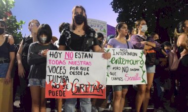 Marchan mujeres en la capital de Colima; piden mejores condiciones de vida