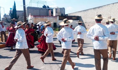 Antorcha promueve cultura en colonias de la capital