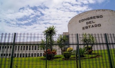 Congreso de Veracruz cae en desacato al no derogar “ultrajes”