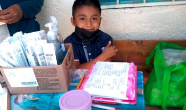 Antorcha realiza jornada de vacunación en Ixtapaluca