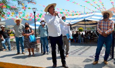 Zumpahuacán levanta la voz por trato insensible y déspota de Nora Angélica Fuentes Aguilar