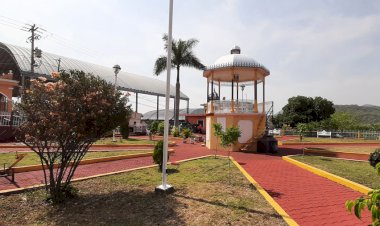 Rehabilitan zonas públicas en San Miguel de Lozano