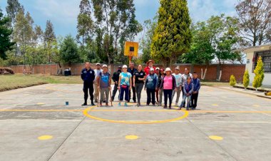 Rehabilitan áreas deportivas en escuelas de Ocoyucan, Puebla