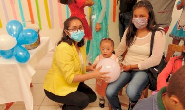 DIF municipal de Cañada Morelos festeja a niños de la UBR