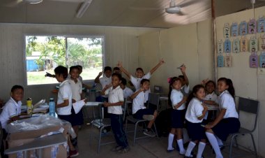Arrastra Quintana Roo rezago educativo