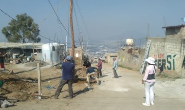 Antorchistas mejoran zonas cerriles de La Paz
