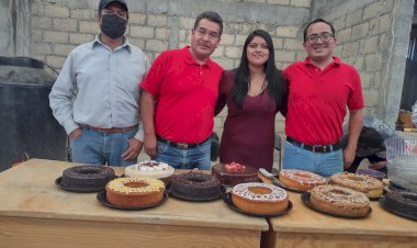 Antorcha festeja a mamás de Almoloya de Juárez