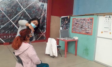 Celebran Jornada de Salud Visual en municipio de La Paz