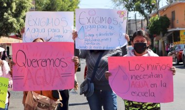 Chimalhuacán sin agua; habitantes exigen el servicio a Xóchilt Flores