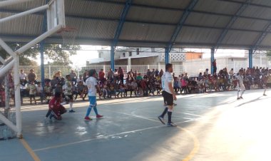 ¡Antorcha fomenta el deporte!