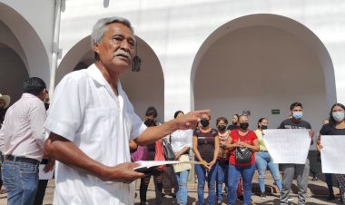 Antorcha entrega a alcalde de Culiacán pliego de demandas