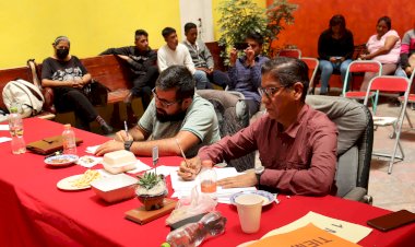 Antorchistas de Puebla realizan eliminatoria de oratoria