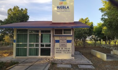 Vecinos de Tilapa solicitan rehabilitación de Centro de Salud