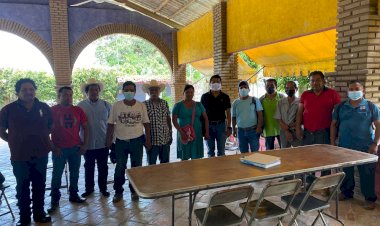 Población mixteca respalda exigencia de atención a carencias sociales