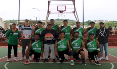 Triunfa el selectivo de básquetbol varonil del IDSDM en el Circuito Universitario