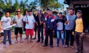 Unen fuerzas para llevar más apoyos a pobladores de Coyuca de Benítez
