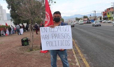 Miles de hidalguenses exigen libertad para el preso político Domingo Ortega 