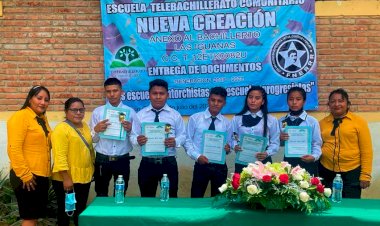 Egresados del Telebachillerato de Zacualpan, Ometepec, ejemplo de perseverancia