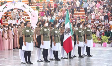 Las escuelas antorchistas son escuelas progresistas