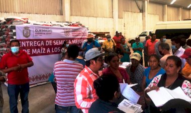 Entrega Sagadegro semilla a campesinos antorchistas de Guerrero