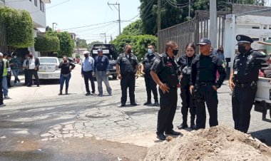 Gobierno municipal golpea a vecinos ixtapaluquenses