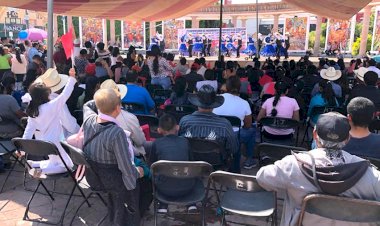 Celebran antorchistas de Zitácuaro 29 años de lucha organizada