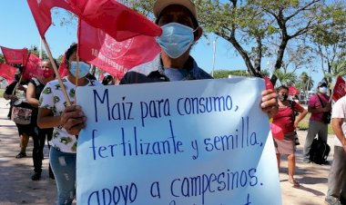 Antorchistas de Tulum, en solidaridad con la lucha de habitantes de Othon P. Blanco