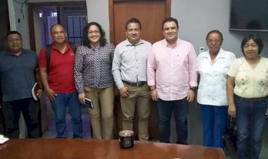 Se reúnen antorchistas con funcionarios del Ayuntamiento de Othón P Blanco