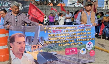 Campesinos afectados por el libramiento Xalapa- Perote exigen pagos de indemnización a la SCT