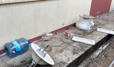 Telesecundaria “José María Luis Mora” de Veracruz, vandalizada y saqueada; autoridades educativas hacen caso omiso