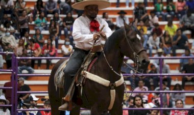 Feria Tecomatlán 2023 vuelve a lograr lleno total
