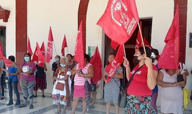 Protestan antorchistas de Champotón por escasa atención gubernamental