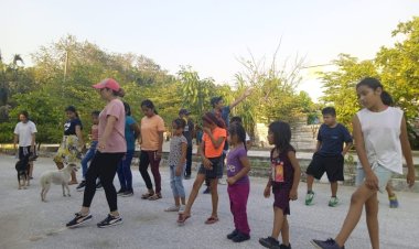 Movimiento Antorchista siembra arte en niños chiapanecos