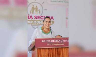 Líder de Antorcha desmiente a alcaldesa de Bahía de Banderas por electrificación