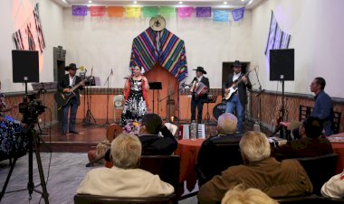 Grupo Nacional de Música del Movimiento Antorchista homenajea a Felipe Valdés Leal