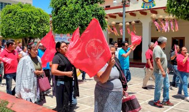 Autoridades de Chilchota pactan acuerdos con pobladores antorchistas