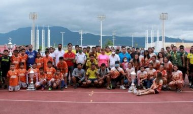 Deportistas solicitan transporte para participar en la XXI Espartaqueada Deportiva