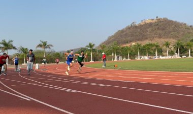 Ganadora, 1er lugar. 5 mil metros Femenil