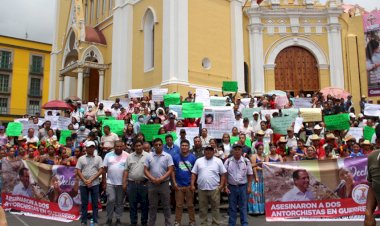 Veracruzanos exigen justicia por asesinato de antorchistas en Guerrero 