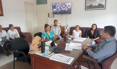 Vecinos de Santa Cruz, Tlaxcala, dan seguimiento a demandas por servicios públicos