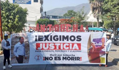 Homenaje a “mártires” y exigencia de justicia en Guerrero; el grito del antorchismo nacional