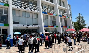 Estudiantes de Cuautitlán Izcalli exigen al Ayuntamiento apoyo a la educación