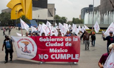 Antorchistas marchan para exigir que gobierno de la ciudad cumpla con vivienda