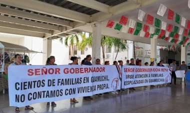 Familias desplazadas solicitan apoyo del alcalde de Salvador Alvarado
