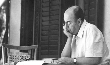 Homenaje a Pablo Neruda, poeta oceánico, polémico, pero, sobre todo, revolucionario