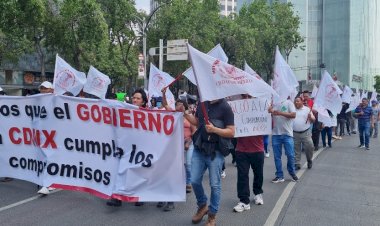 Antorchistas de CDMX marchan para exigir a Ricardo Ruiz que cumpla
