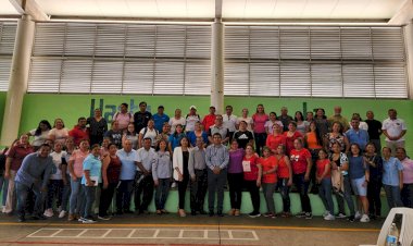 Integrantes de Antorcha Magisterial se reúnen en Córdoba