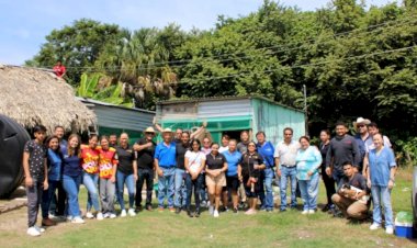 Apoya Club Rotario a escuelas de La Antorcha, en Campeche